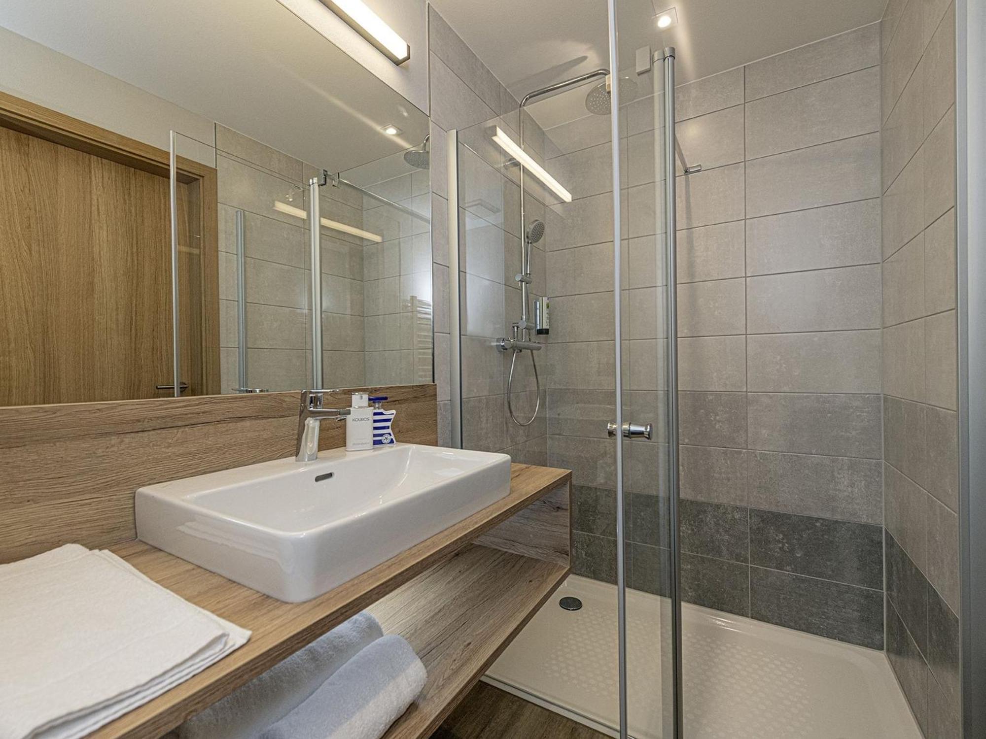Adoro Aparthotel Bühl Esterno foto