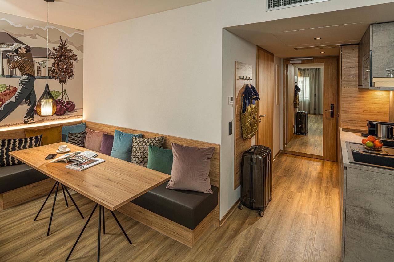 Adoro Aparthotel Bühl Esterno foto