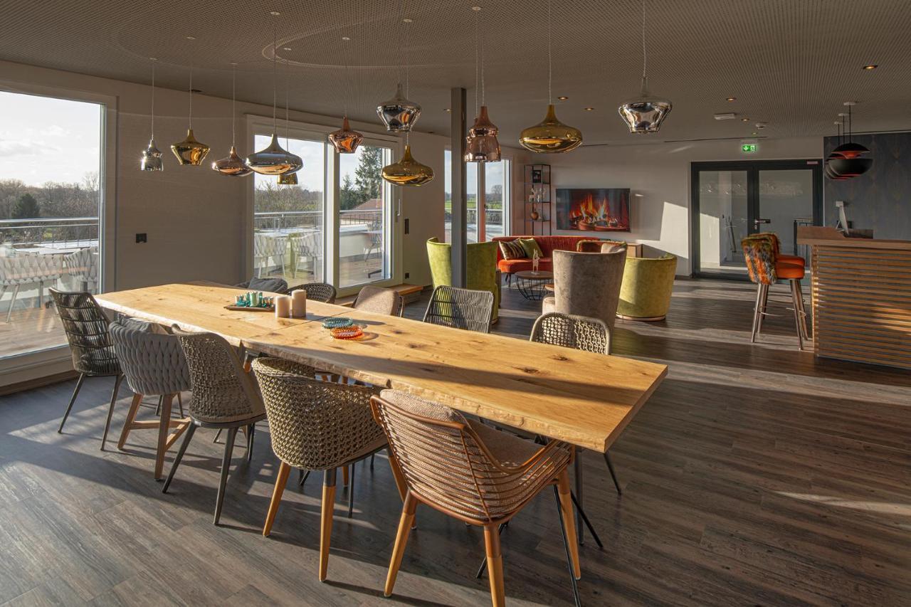 Adoro Aparthotel Bühl Esterno foto