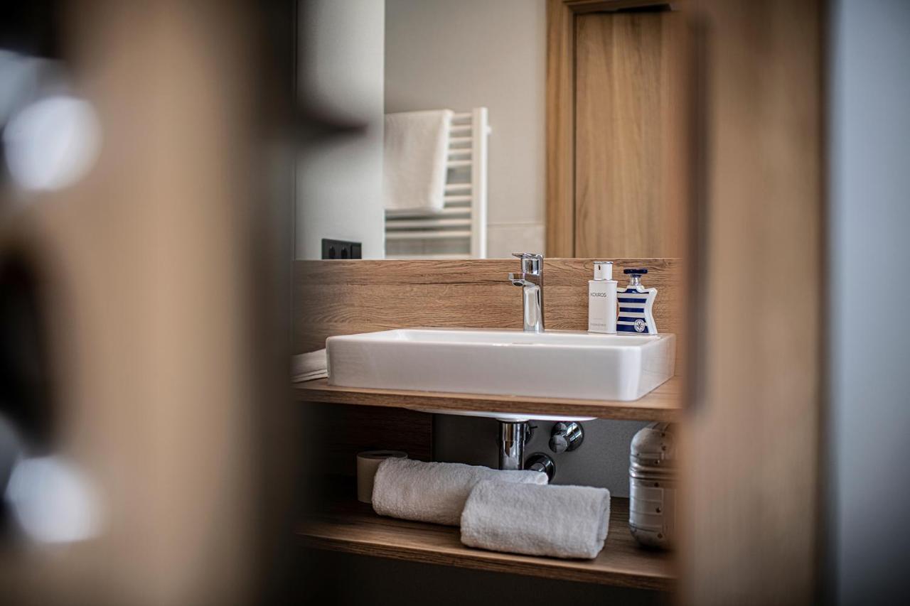 Adoro Aparthotel Bühl Esterno foto