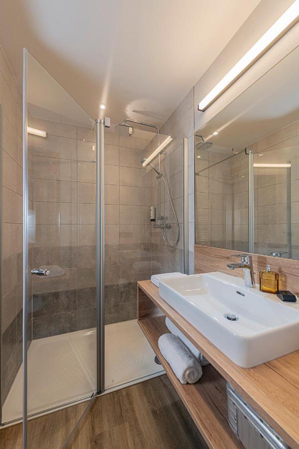 Adoro Aparthotel Bühl Esterno foto